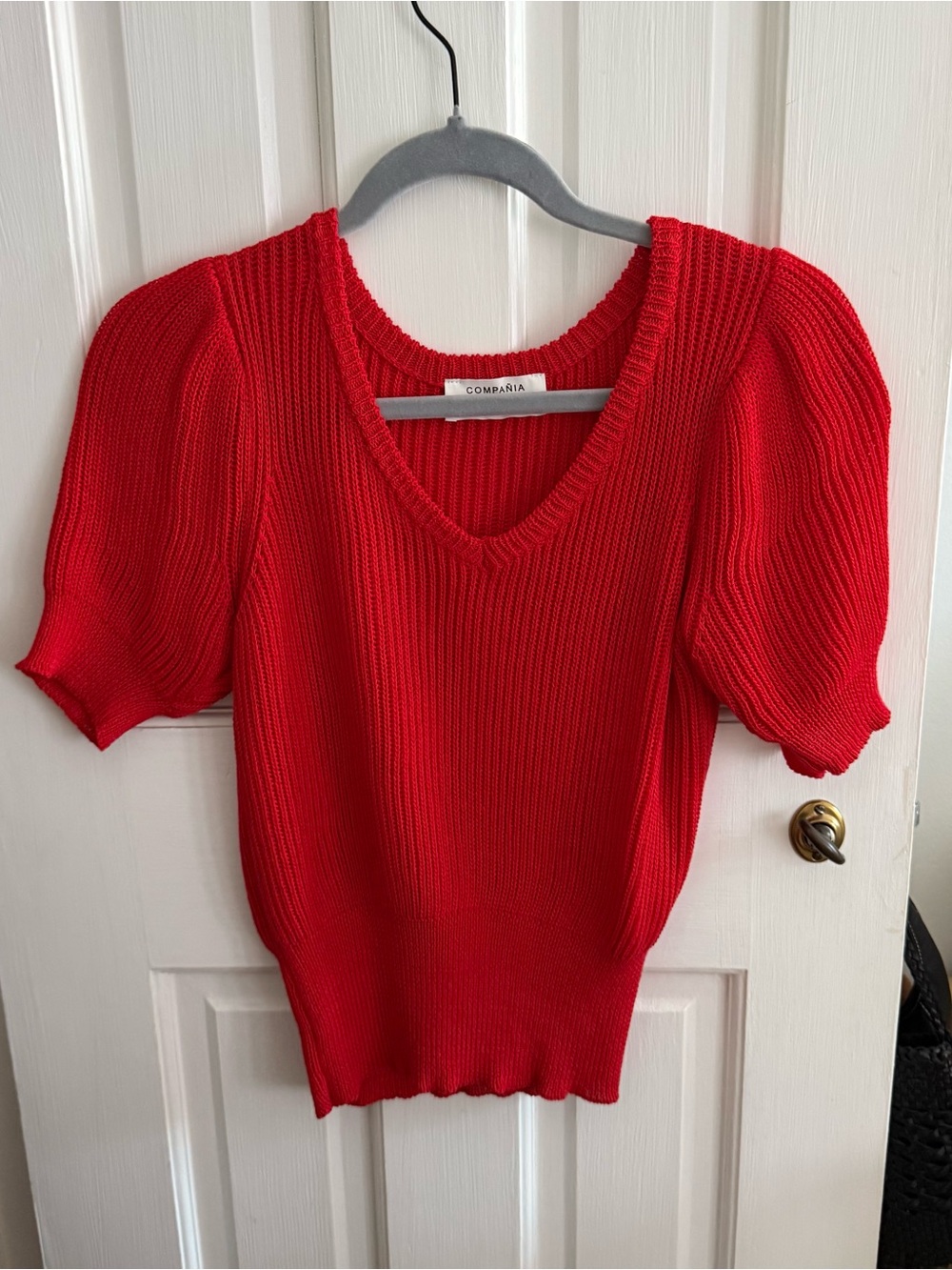 Red Knit V-Neck Puff Sleeve Top